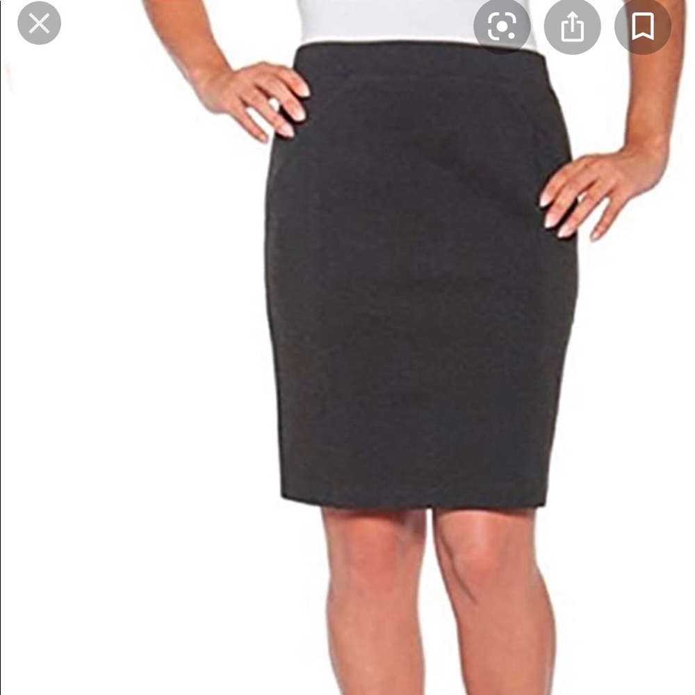 Mario Serrani Ladies Bodymagic Knit Skirt